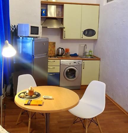 Apartment On Horodetskoho 4 Kiev Exteriör bild
